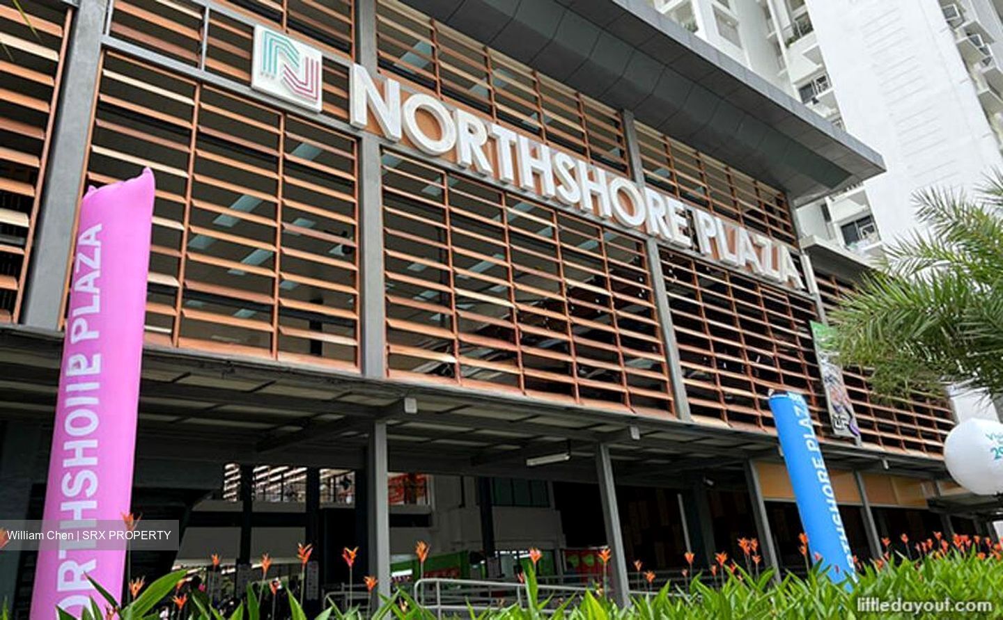 Northshore Drive (D19), Retail #567475711